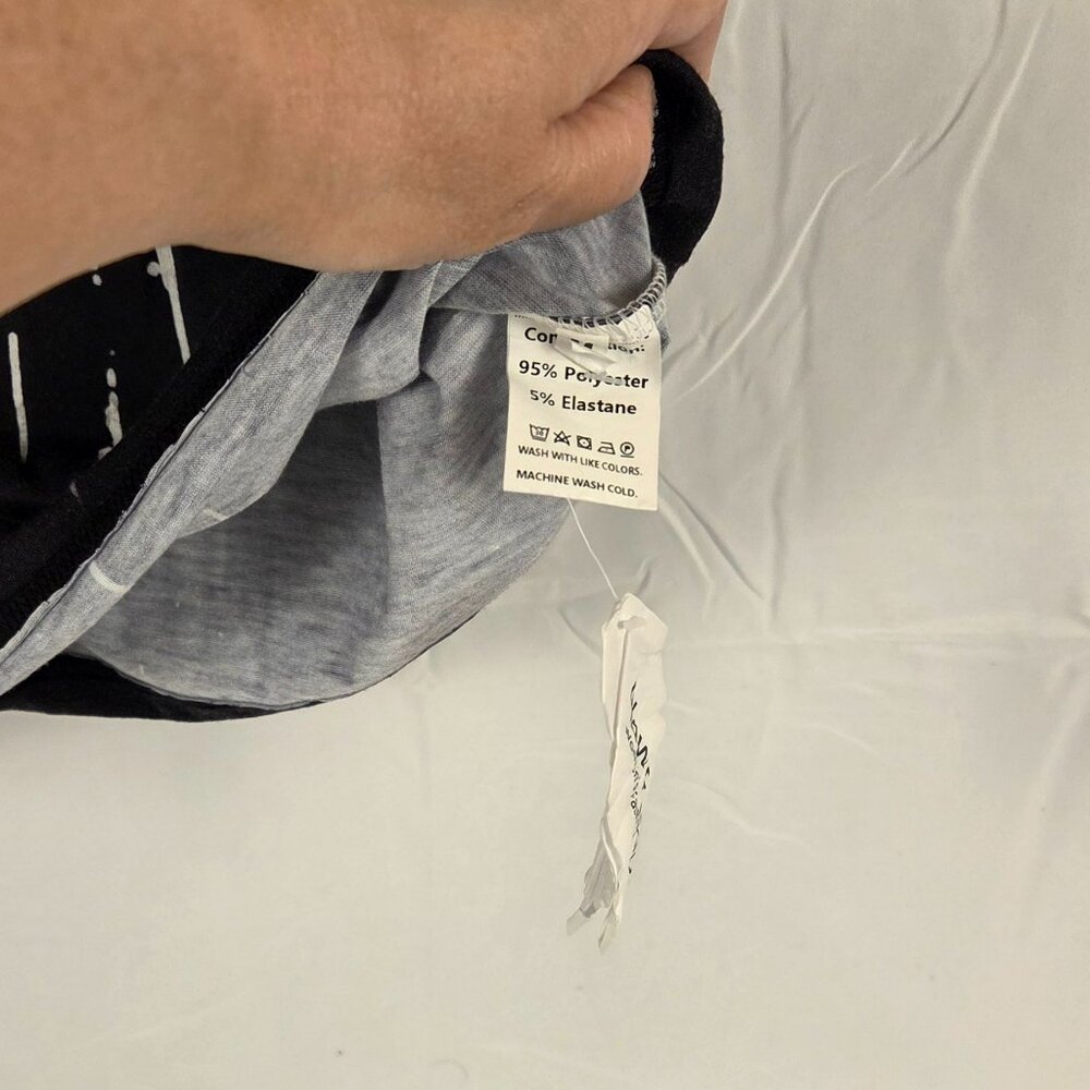 Marvel The Punisher Skull Graphic Tee – NWT – Women’s M - Picture 3 of 3